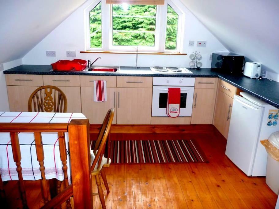 Croft Flat Apartment Kilgetty Bagian luar foto